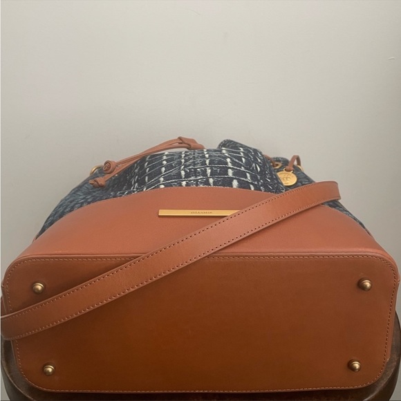 waterproof travel purses